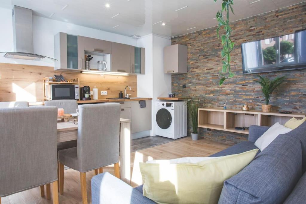 Bel Appartement Lumineux Proche Du Centre-Ville دويه المظهر الخارجي الصورة