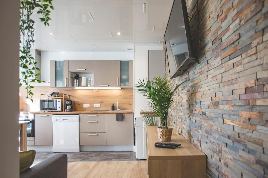 Bel Appartement Lumineux Proche Du Centre-Ville دويه المظهر الخارجي الصورة