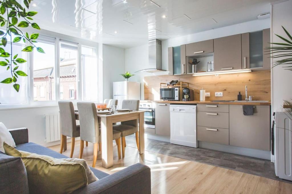 Bel Appartement Lumineux Proche Du Centre-Ville دويه المظهر الخارجي الصورة